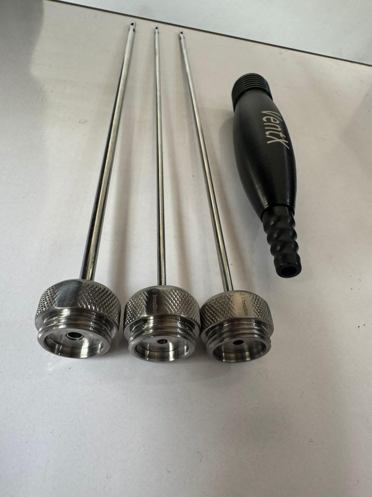 VASER VentX Type Set – Handpiece & 3 VentX Type Cannulas – Liposuction Handle.