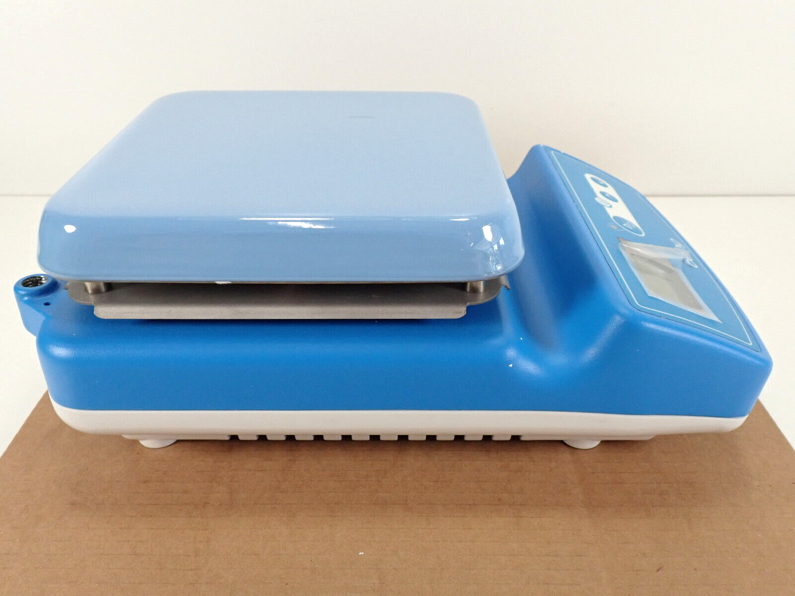 Being Scientific BMS-09B5 Magnetic Stirrer , 110V , 60Hz , 550W , 10A