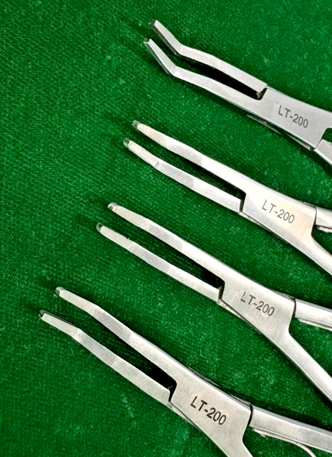 4 Pcs Open Surgery Clip Applicator LT 200 Endoscopy Reusable Instruments