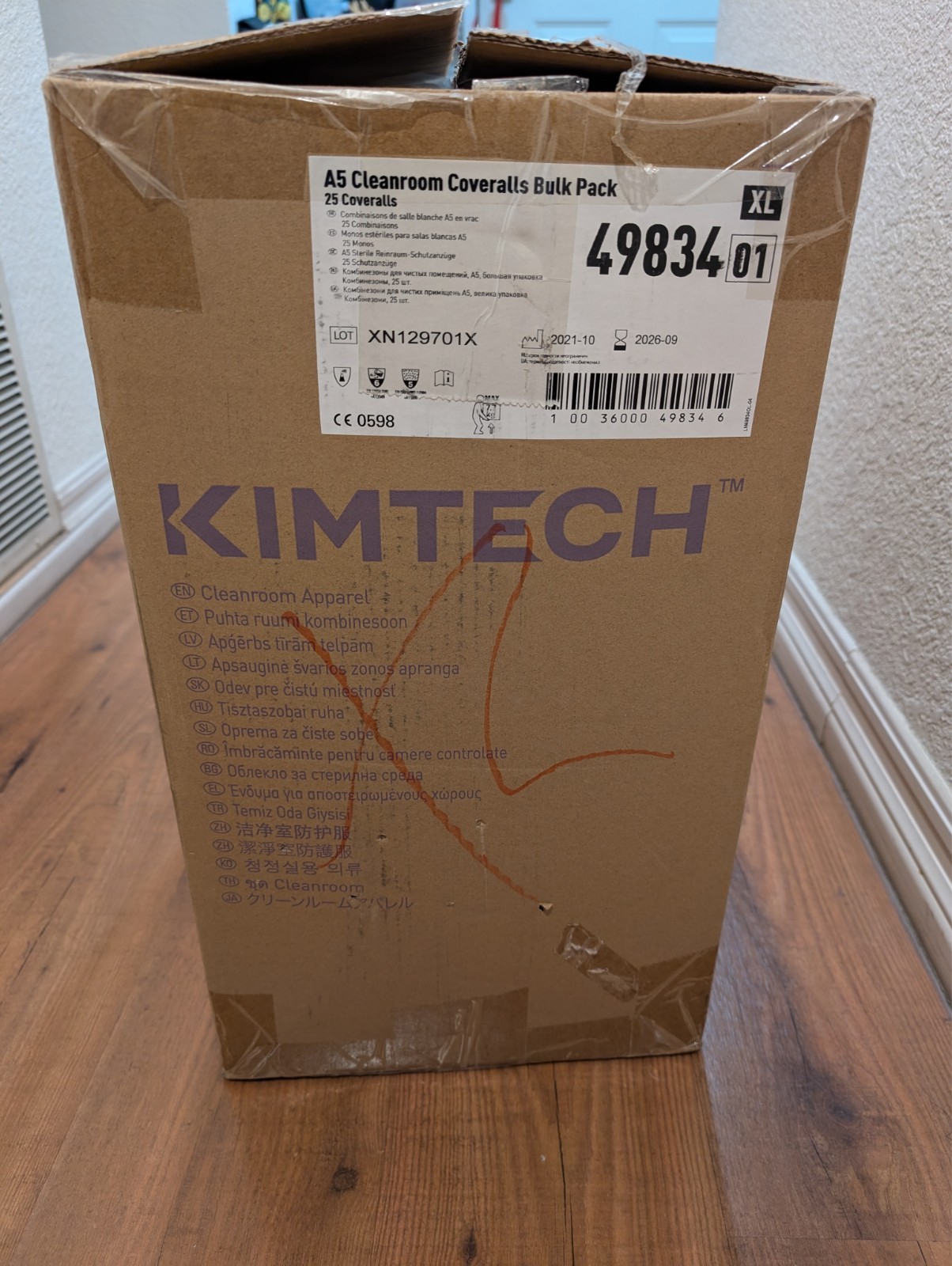 25-pc Kimtech 49834 A5 Cleanroom Coveralls, Non-Sterile (Size XL) Free shipping
