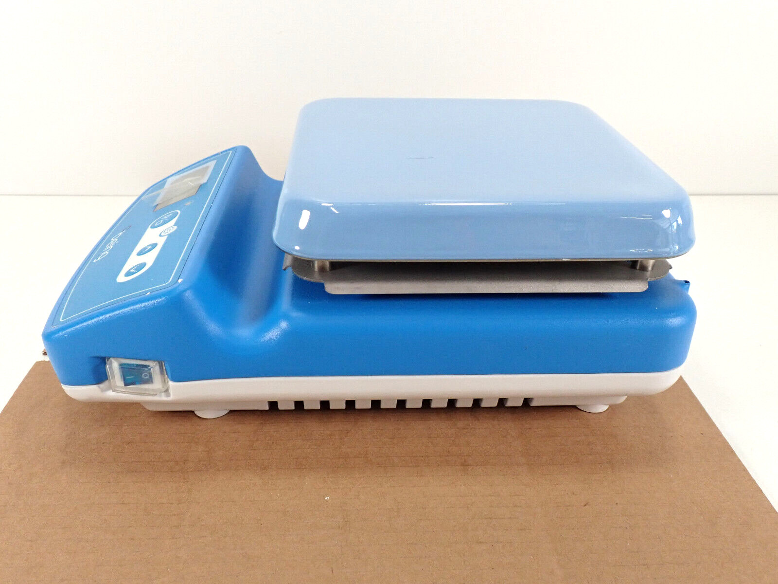 Being Scientific BMS-09B5 Magnetic Stirrer , 110V , 60Hz , 550W , 10A