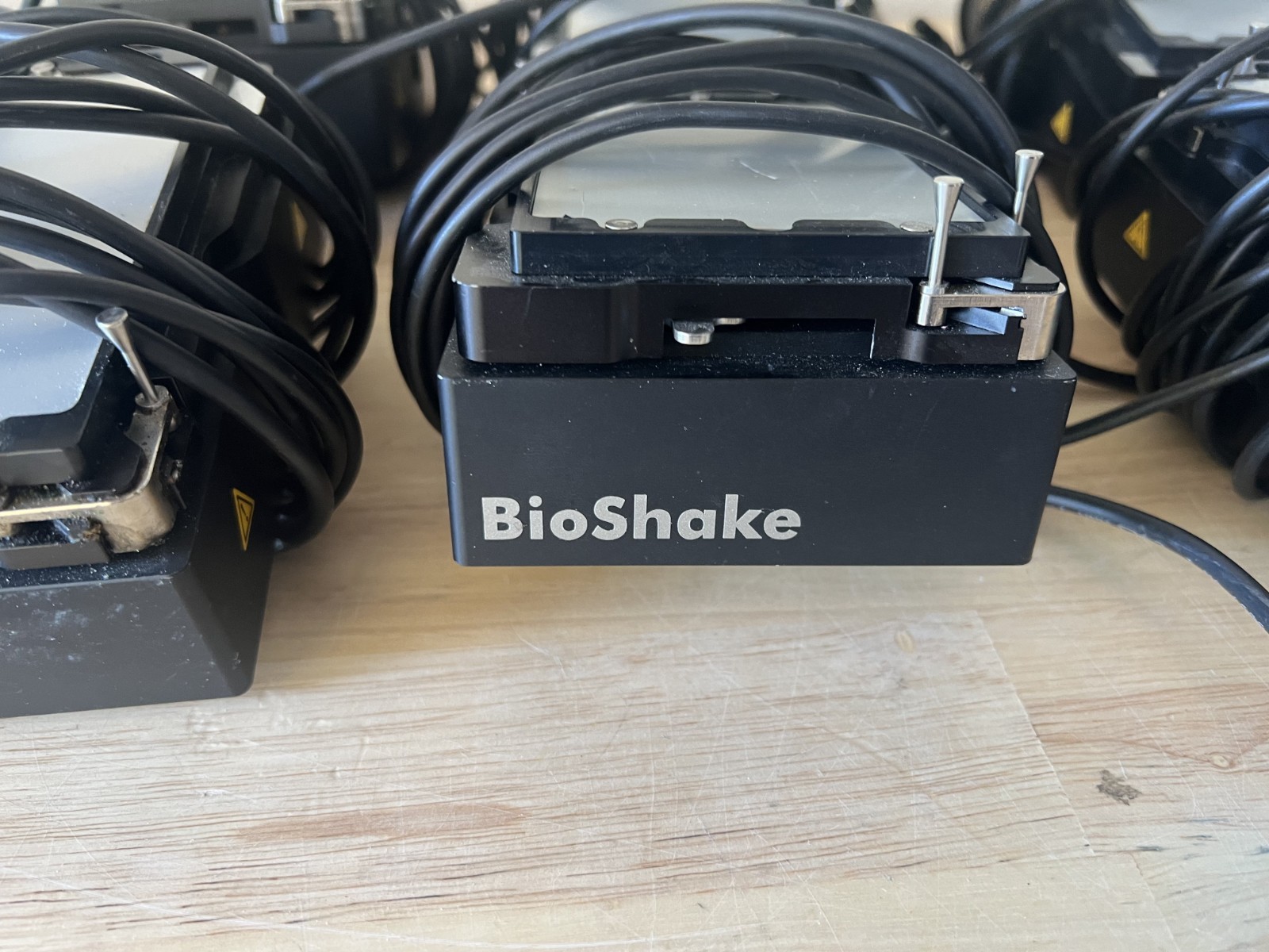Q instruments BioShake 3000-T ELM (Item No:2016-0517) thermoshaker, warranty