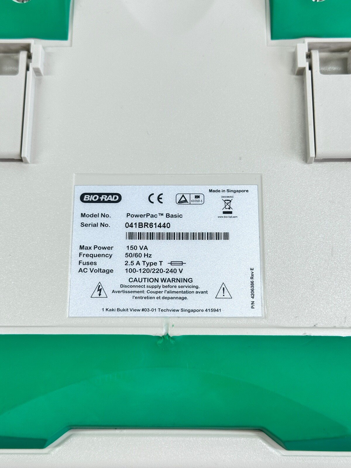 BIO-RAD PowerPac Basic Electrophoresis Power Supply w/ Mini Protean Tetra Cell