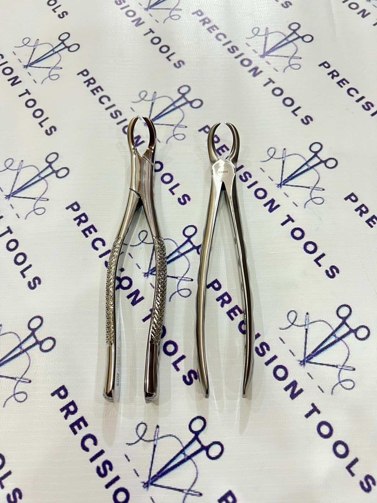 Hu Friedy #23 COWHORN EXTRACTION FORCEPS, LOWER MOLARS, ATRAUMAIR Set of 2 PCS