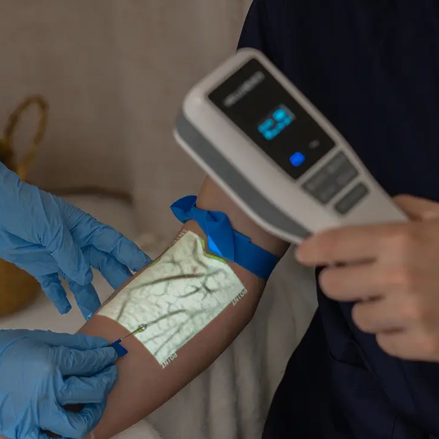 Vein Finder High Resolution Image Multiple Color/Multiple Depth Display US STOCK