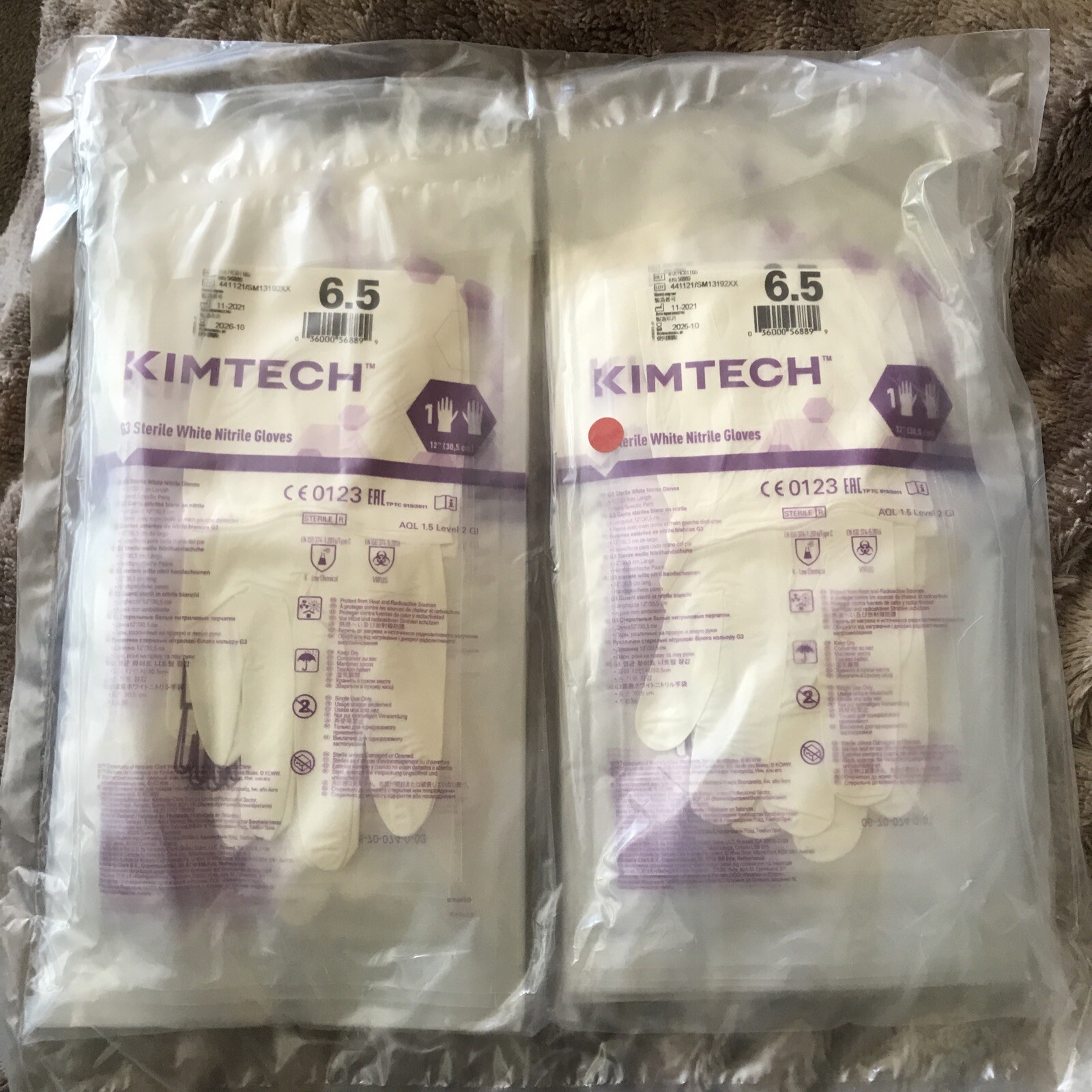 Kimtech #56889 G3 Sterile White Nitrile Gloves 12″ Size 6.5 – 20 Pair