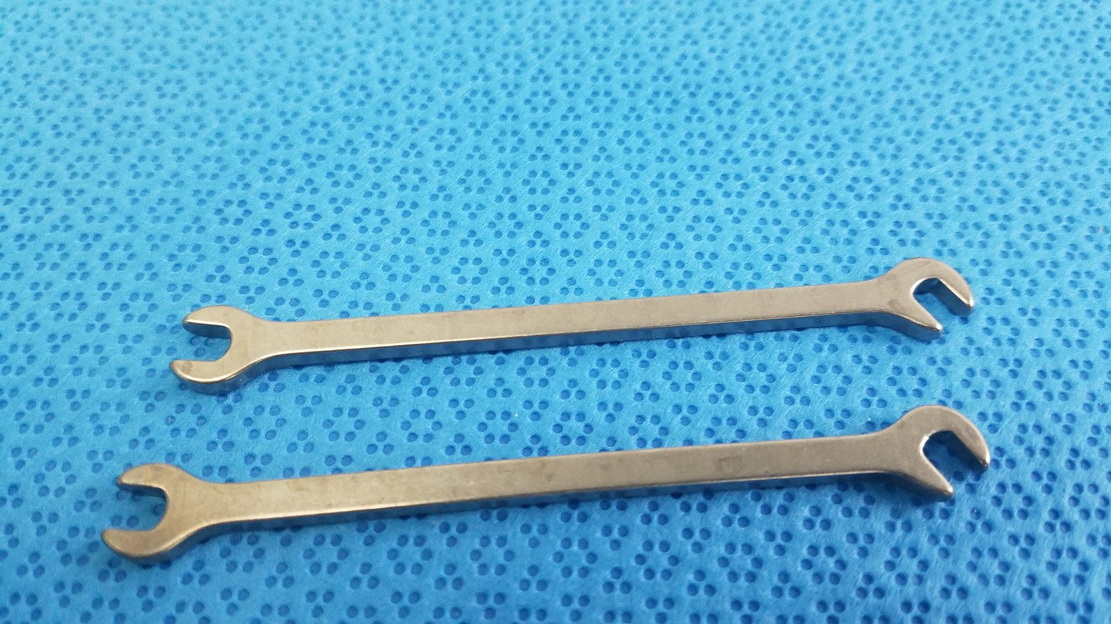 ACE Ophthalmology Micro Surgery Surgical Instruments With Tray 765-1002