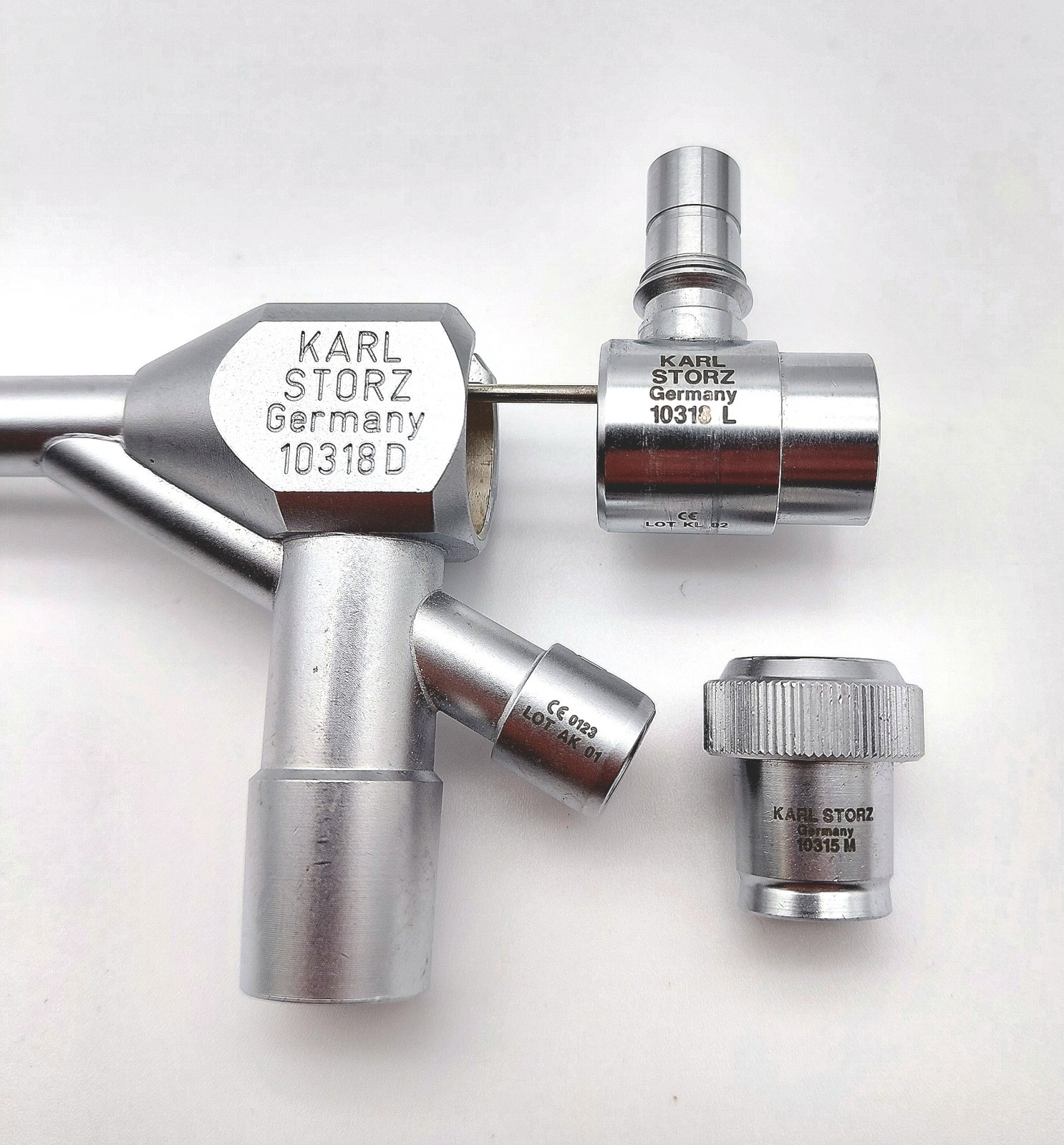 Karl Storz 10318D Bronchoscope w/10318L Light Carrier & 10315M Window Plug Set